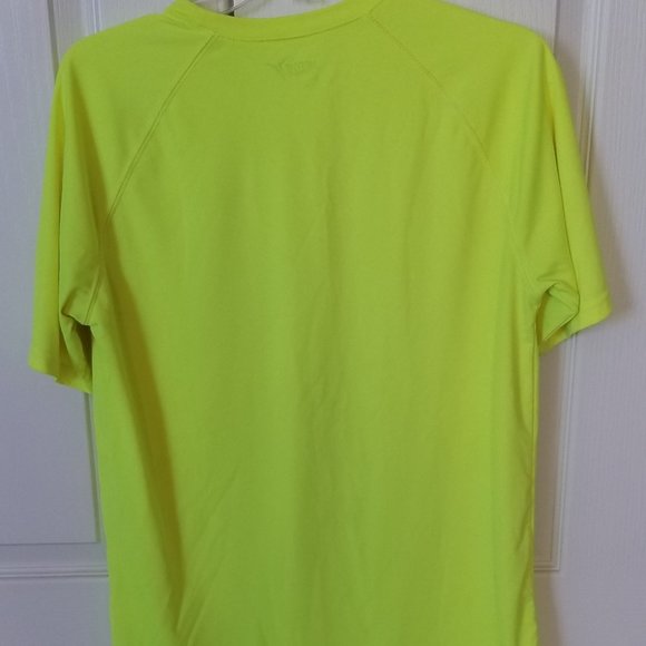 Old Navy Active Mens Neon Short Sleeve Shirt Size M - Picture 2 of 3